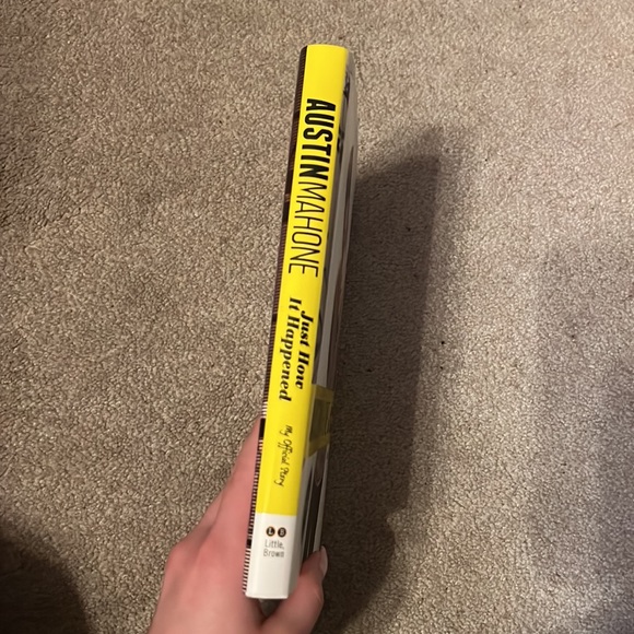 📖AUSTIN MAHONE: “Just How it Happened” book, great condition. - Picture 3 of 5